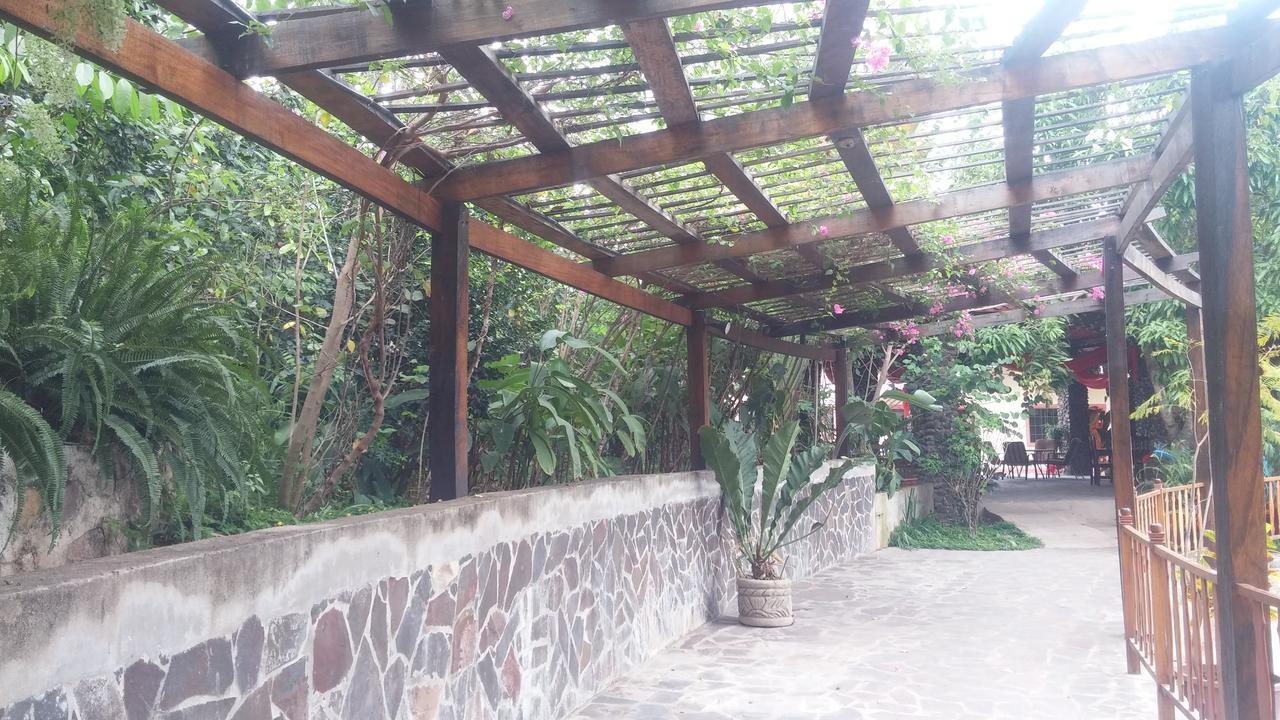 Apart Hotel Acuarious de Luis Estelí Exterior foto