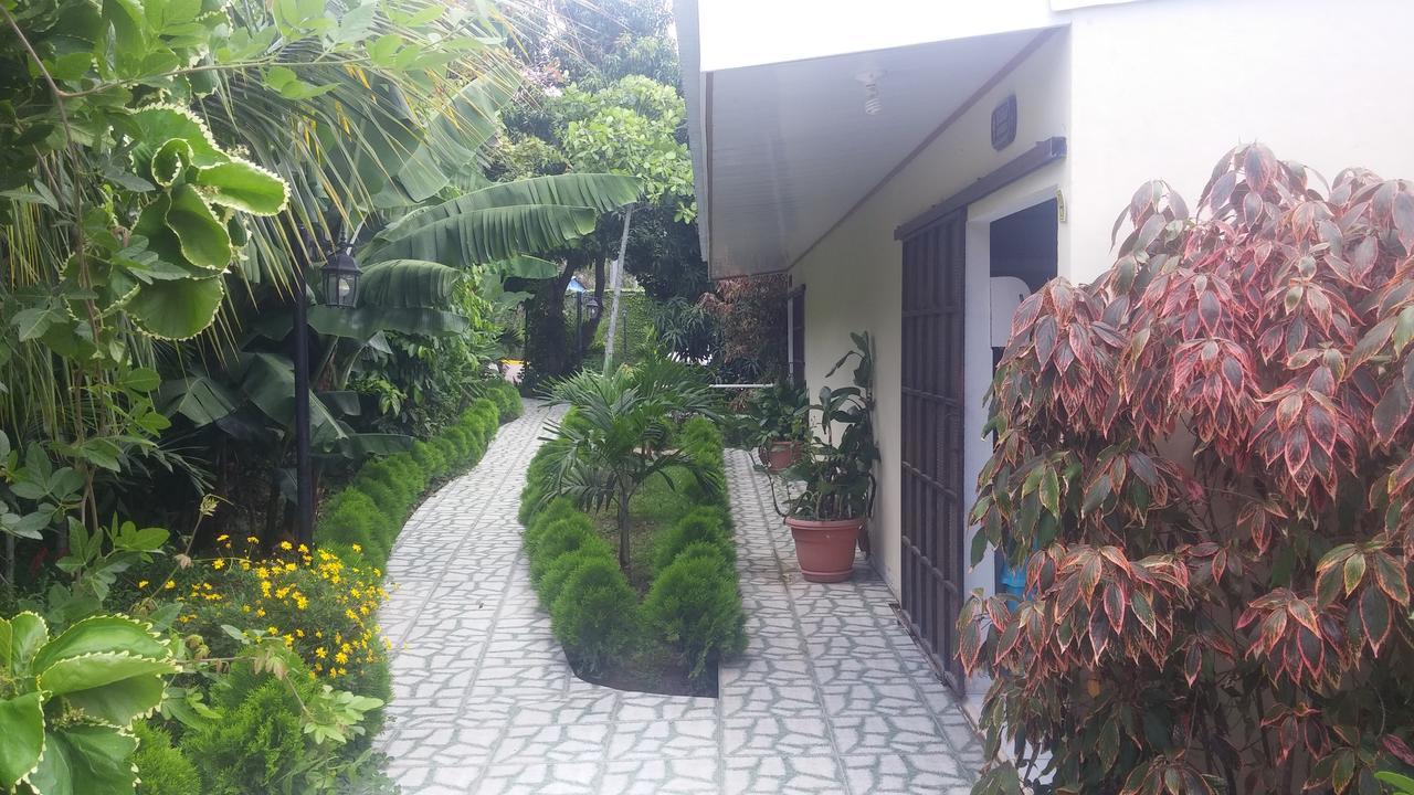 Apart Hotel Acuarious de Luis Estelí Exterior foto